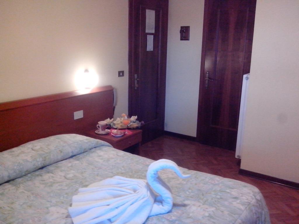 Hotel Monte Fior Foza Exterior foto